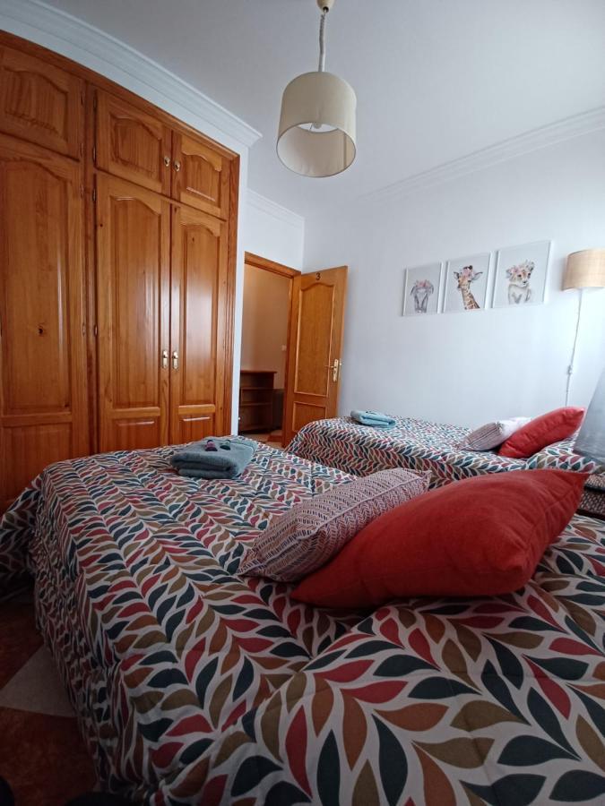 Gibraltar Views Guest House La Linea de la Concepcion Quarto foto