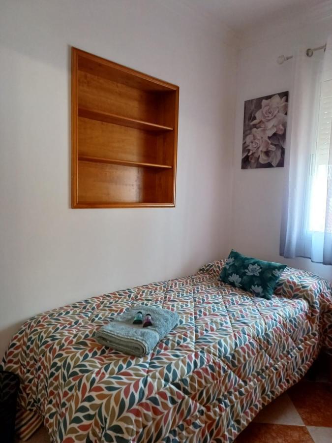 Gibraltar Views Guest House La Linea de la Concepcion Quarto foto
