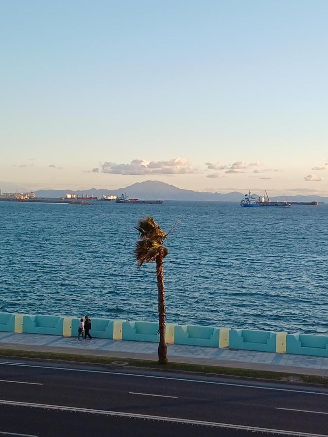 Gibraltar Views Guest House La Linea de la Concepcion Exterior foto