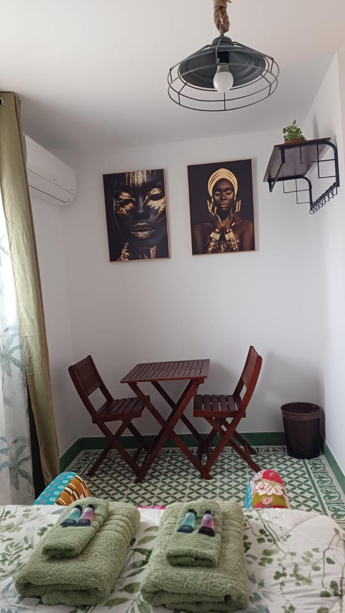 Gibraltar Views Guest House La Linea de la Concepcion Quarto foto