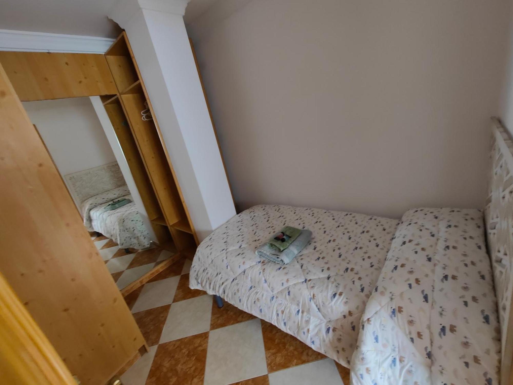 Gibraltar Views Guest House La Linea de la Concepcion Quarto foto