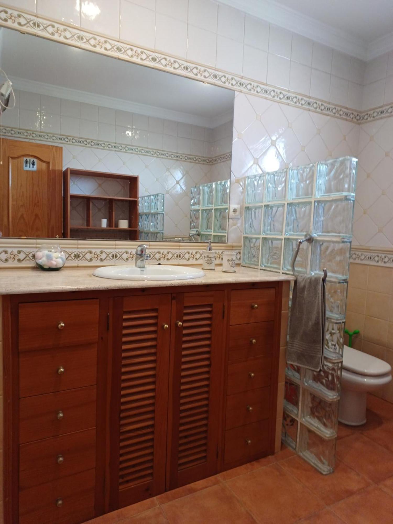 Gibraltar Views Guest House La Linea de la Concepcion Quarto foto