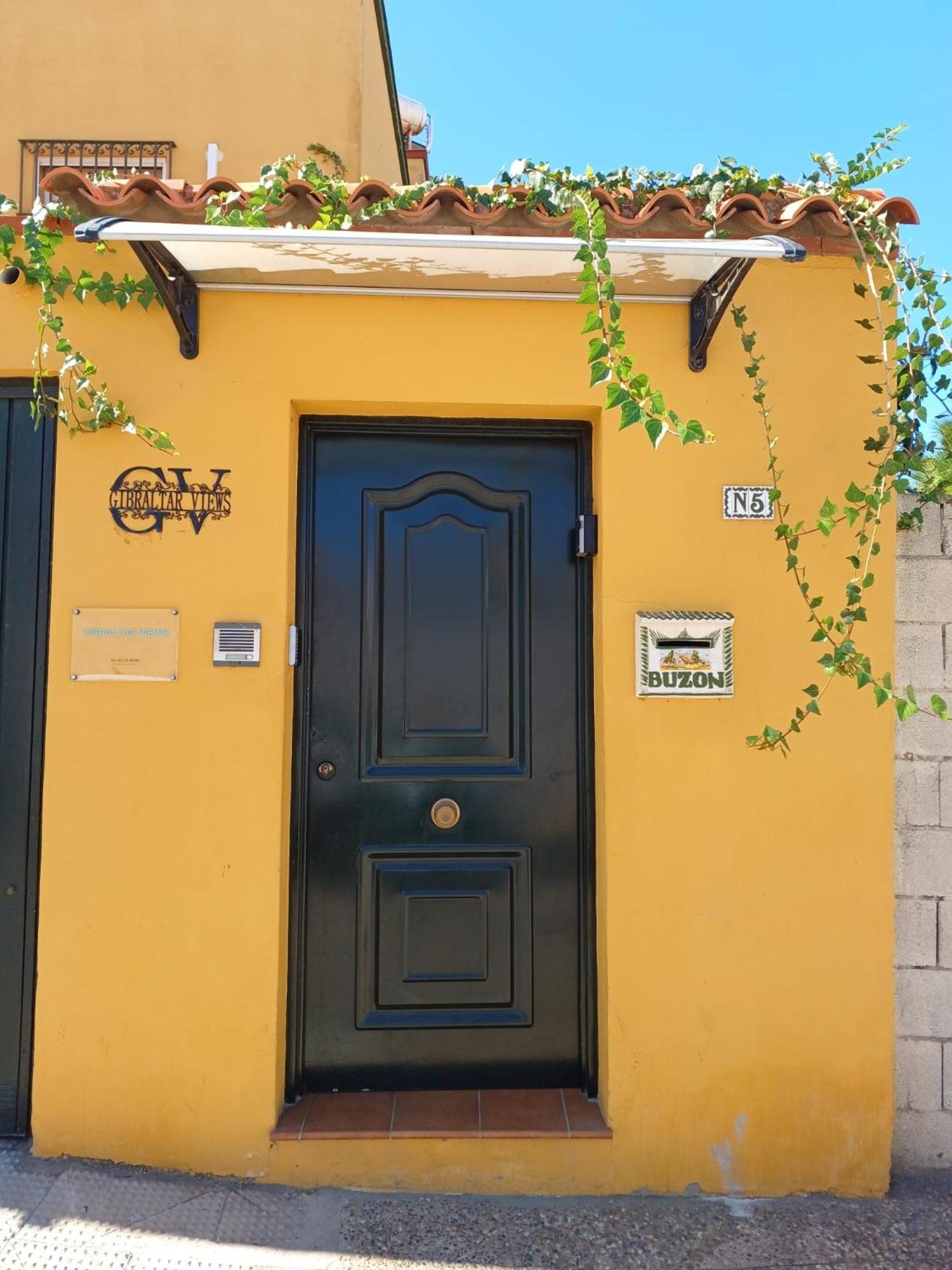 Gibraltar Views Guest House La Linea de la Concepcion Exterior foto