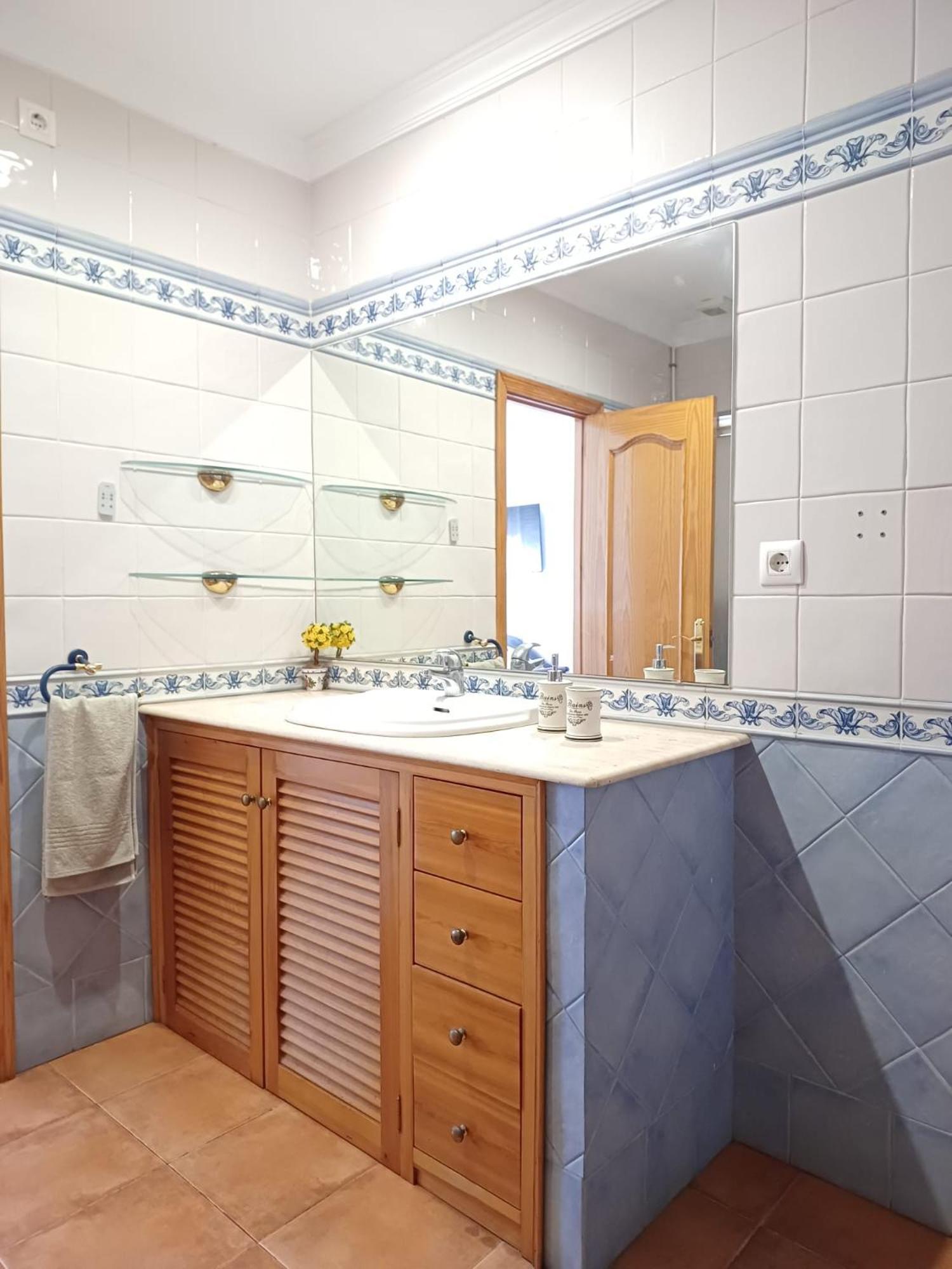 Gibraltar Views Guest House La Linea de la Concepcion Exterior foto